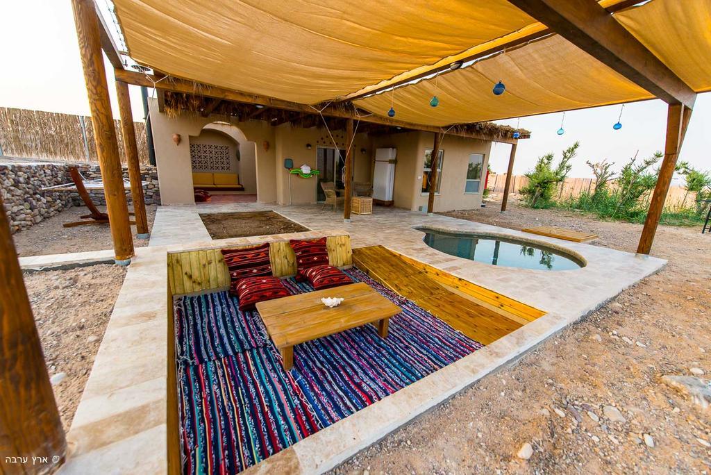 Arava Land Villa Tzukim Exterior photo